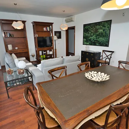 Miradoiro * أذيخي